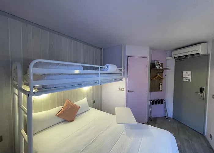 Brit Hotell 2*