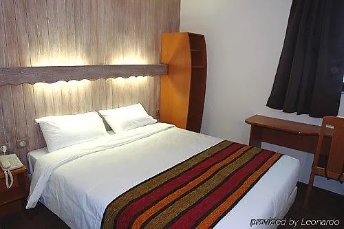 Hotell Brit 2*