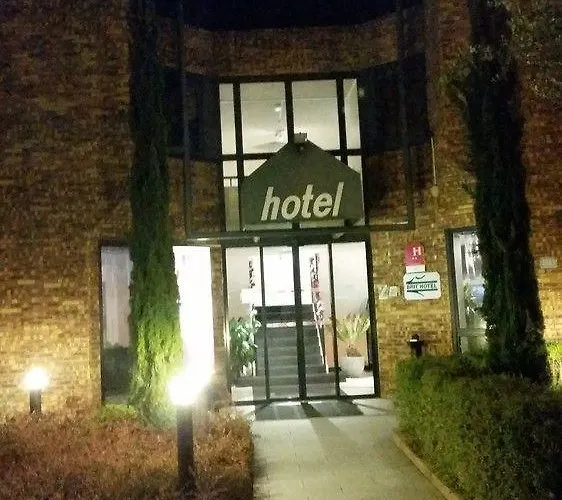 Brit Hotell 2*