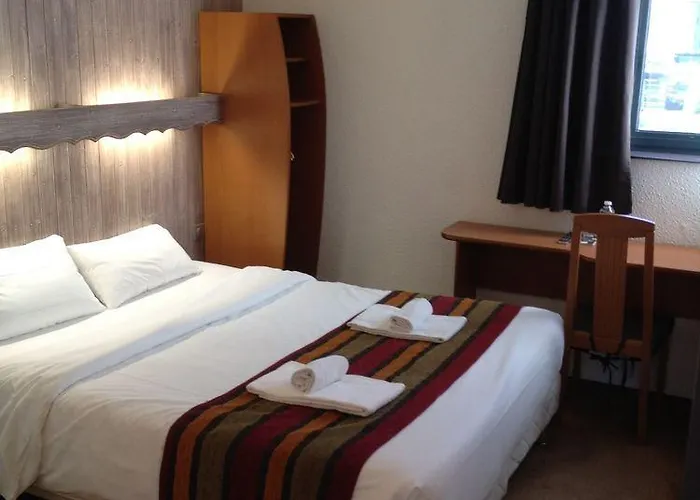 Hotel Brit 2*